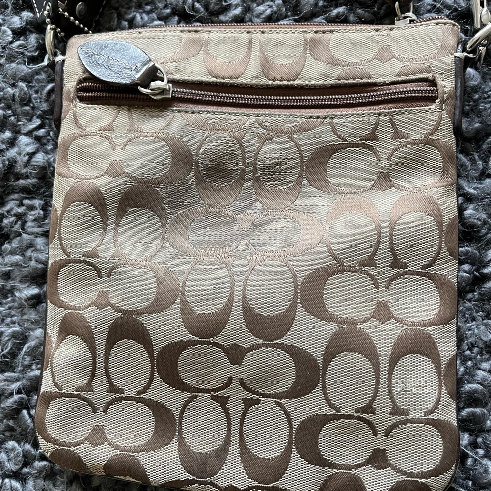 Coach side crossover bag, small, brown, used - Picture 3 of 5